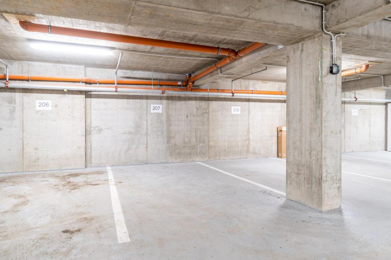 Brand New Studio Apartment #31 In Brand New Building With Free Parking In The Center Prag Exterior foto